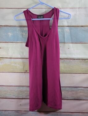 Objex Women's Long Magenta Tank Top